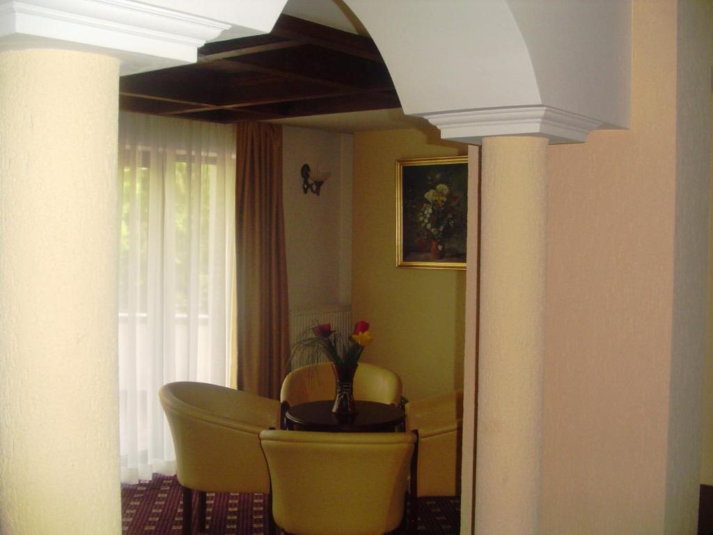 Villa Tom Sinaia Dış mekan fotoğraf